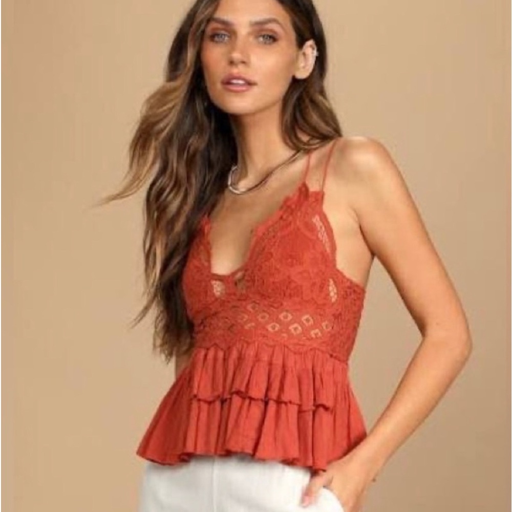 NWT Free People Adella lace cami Sz L🧡